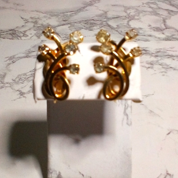 Vtg EMMONS Signed Rhinestone Clip Earrings Gold - Picture 9 of 13